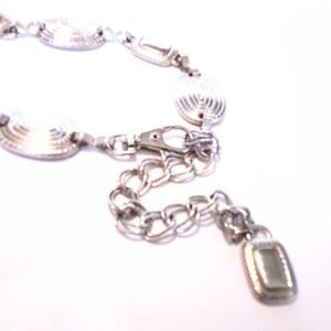 Vintage Silver Tone Southwestern Inspired Chain Belt